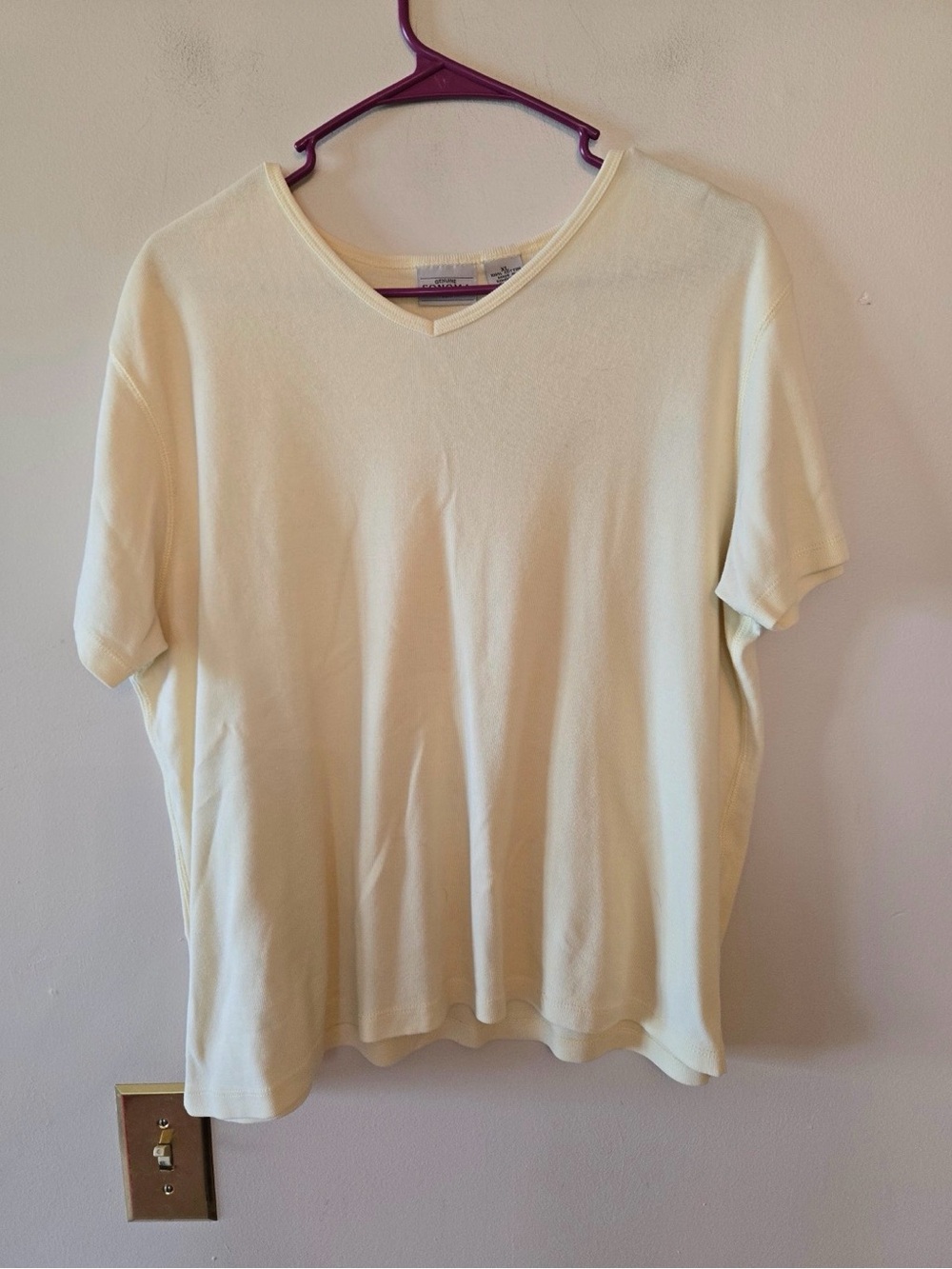 Sonoma light yellow v neck shirt size womens xl